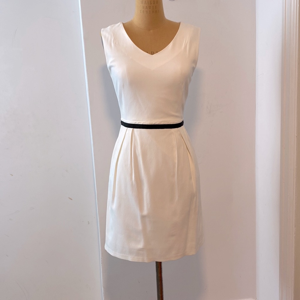 Chaiken White Sleeveless Mini Dress Size 2